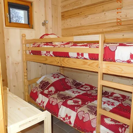 Les Edelweiss Apartment *